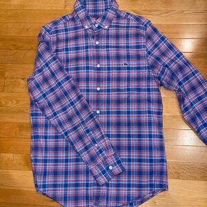 Men’s Vineyard Vines Button Up size small